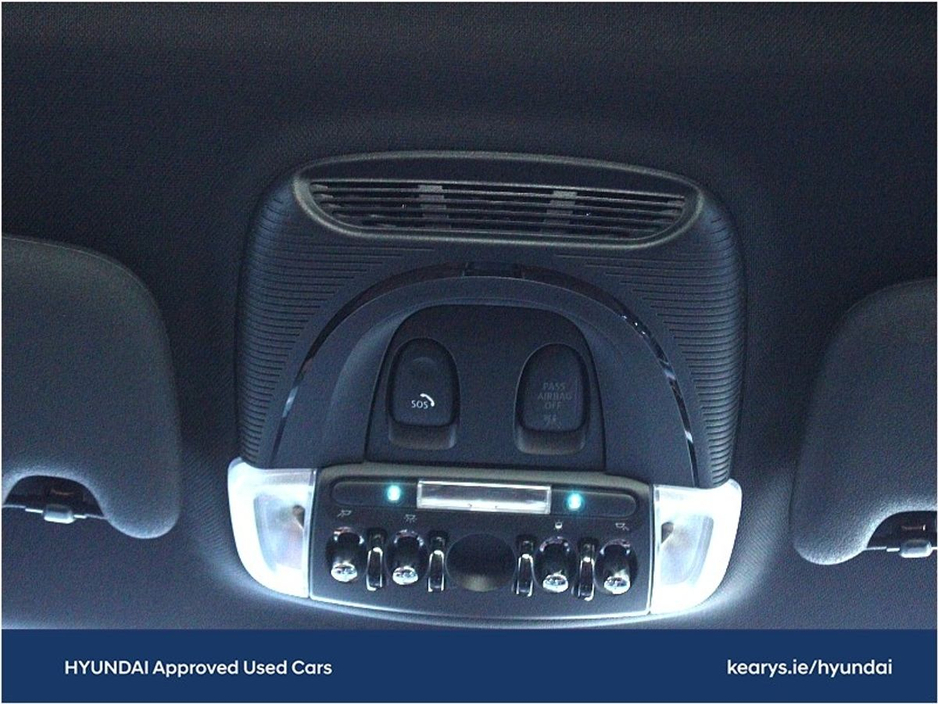 2023 MINI Hatch - image 11