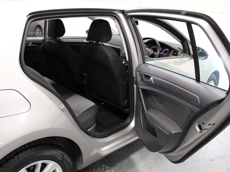 2016 Volkswagen Golf 1.2 trendline €15,450