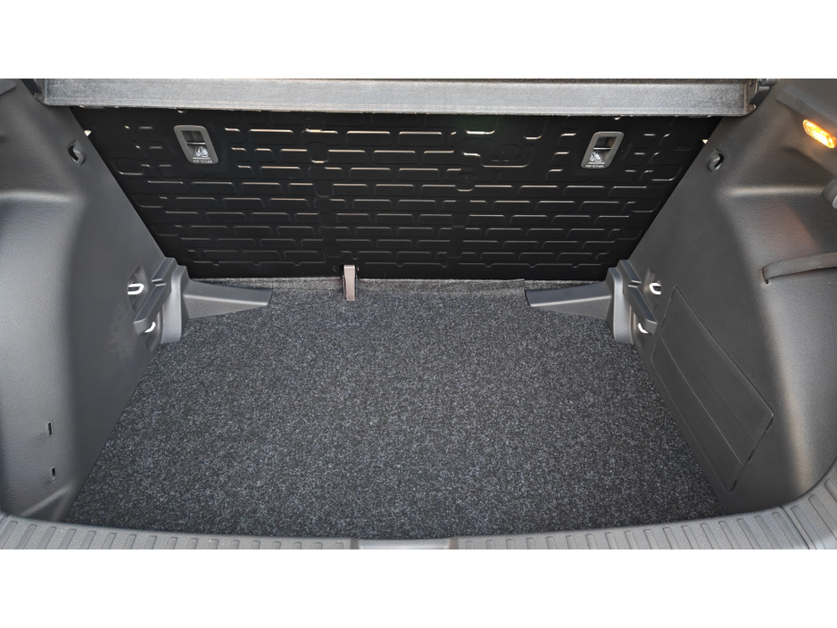 2026 Skoda Fabia ESSENCE 1.0 MPI 80 BHP- NEW CAR- DELIVERY MILEAGE- FACTORY WARRANTY- A/C-TECH PACK_ LEATHER S/WHEEL €23,950