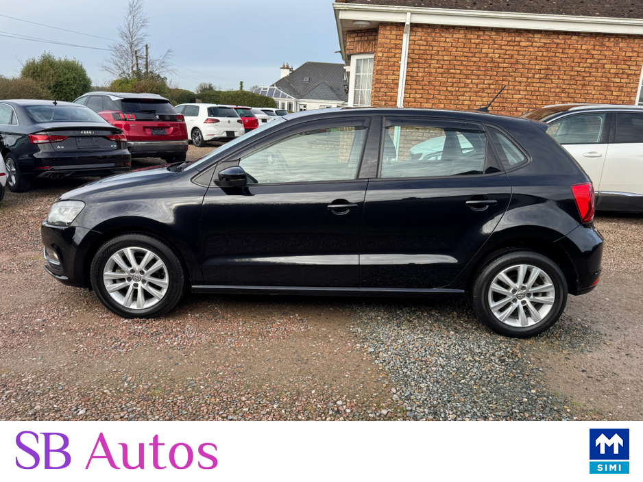 2017 Volkswagen Polo - image 7