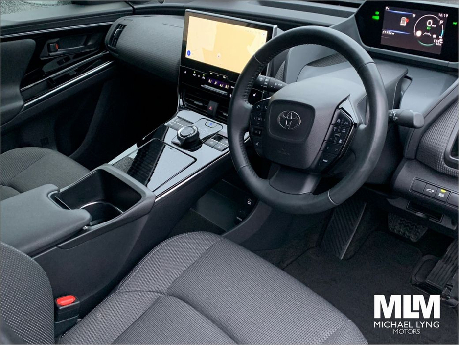 2023 Toyota bZ4X Sport 71.4Kw €29,995