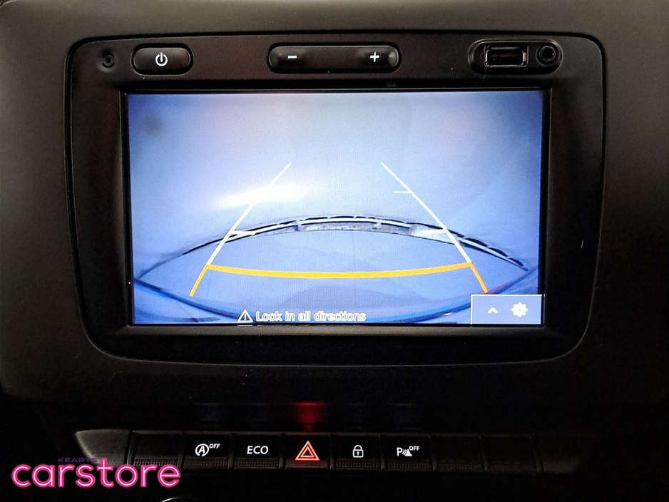 2019 Dacia Duster - image 18