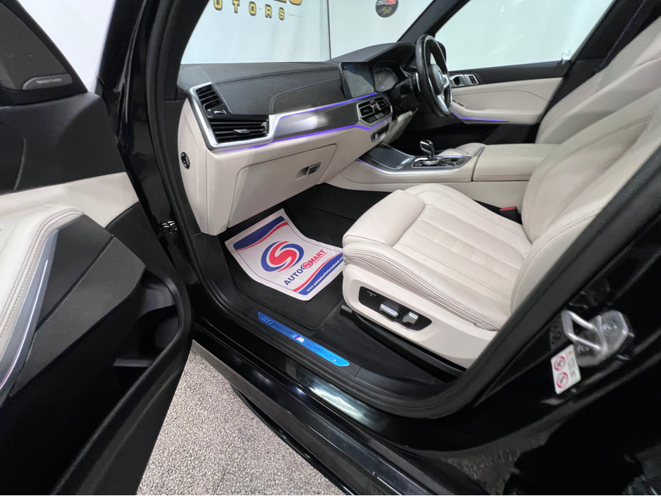 2021 BMW X5 XDRIVE45E M SPORT AUTO €57,400