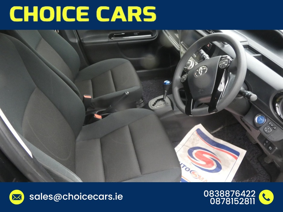 2017 Toyota Aqua - image 8