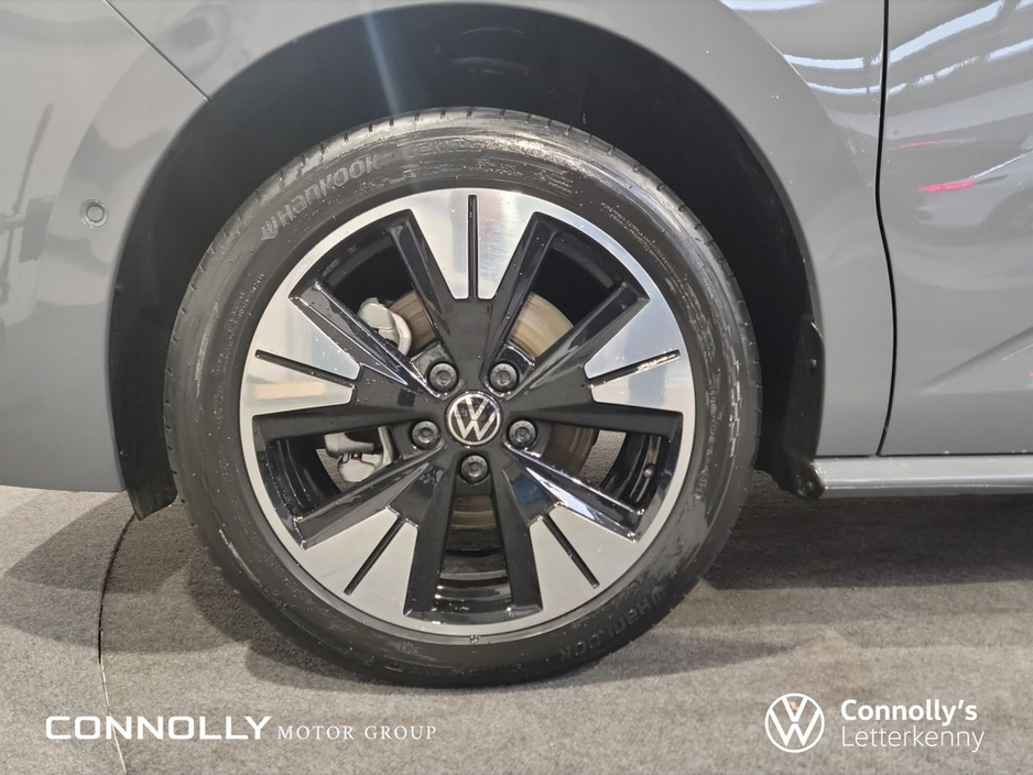 2026 Volkswagen Multivan - image 7