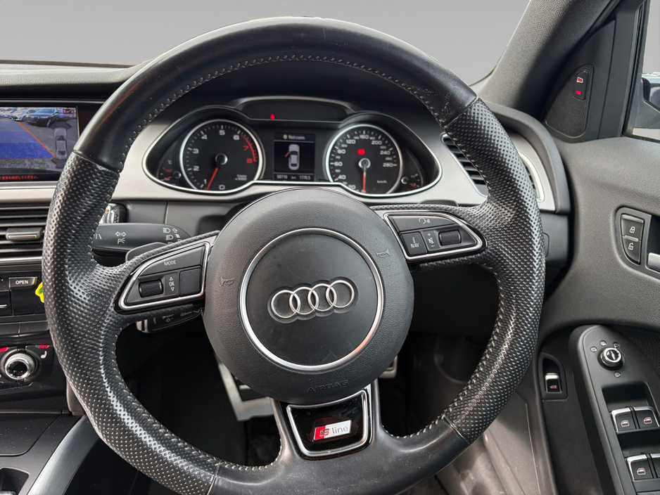 2015 Audi A4 - image 14