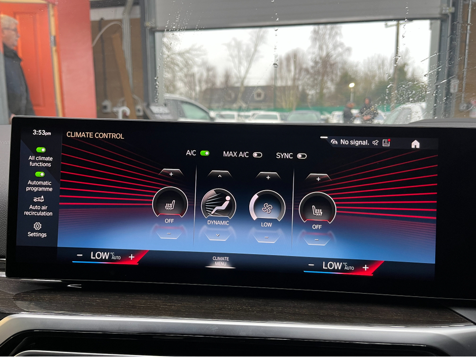 2022 BMW i4 €34950 2022 BMW I4 EDRIVE MSP AUTOMATIC / CRUISE CONTROL / 360° PARKING CAMERA / ELECTRIC MEMORY & HEATED SEATS / APPLE CARPLAY / AMBIENT LIGHTS €34,950