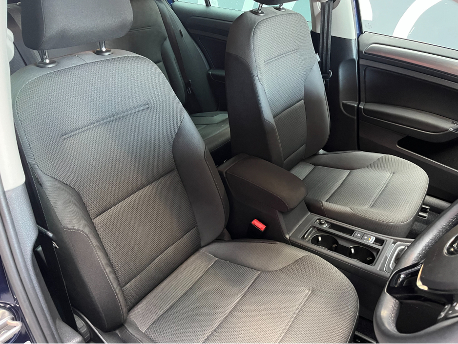 2020 Volkswagen Golf €21950! 2020 VOLKSWAGEN GOLF TSI COMFORT LINE 1.2 AUTOMATIC / REVERSE CAMERA / CRUISE CONTROL €21,950