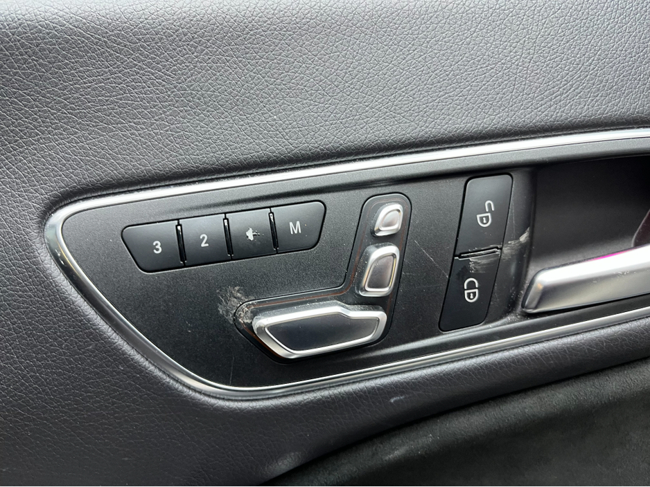 2019 Mercedes-Benz CLA Class - image 12