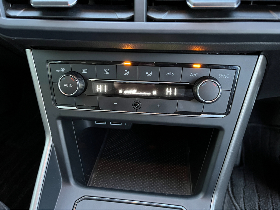 2019 Volkswagen Polo COMFORTLINE AUTOMATIC 1.0 PETROL //REVERSE CAMERA//CARPLAY// €15,950