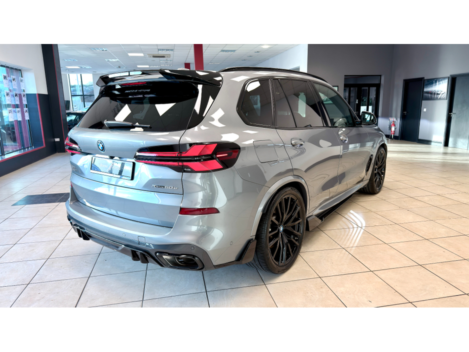 2024 BMW X5 XDRIVE50E M SPORT AUTO €92,950
