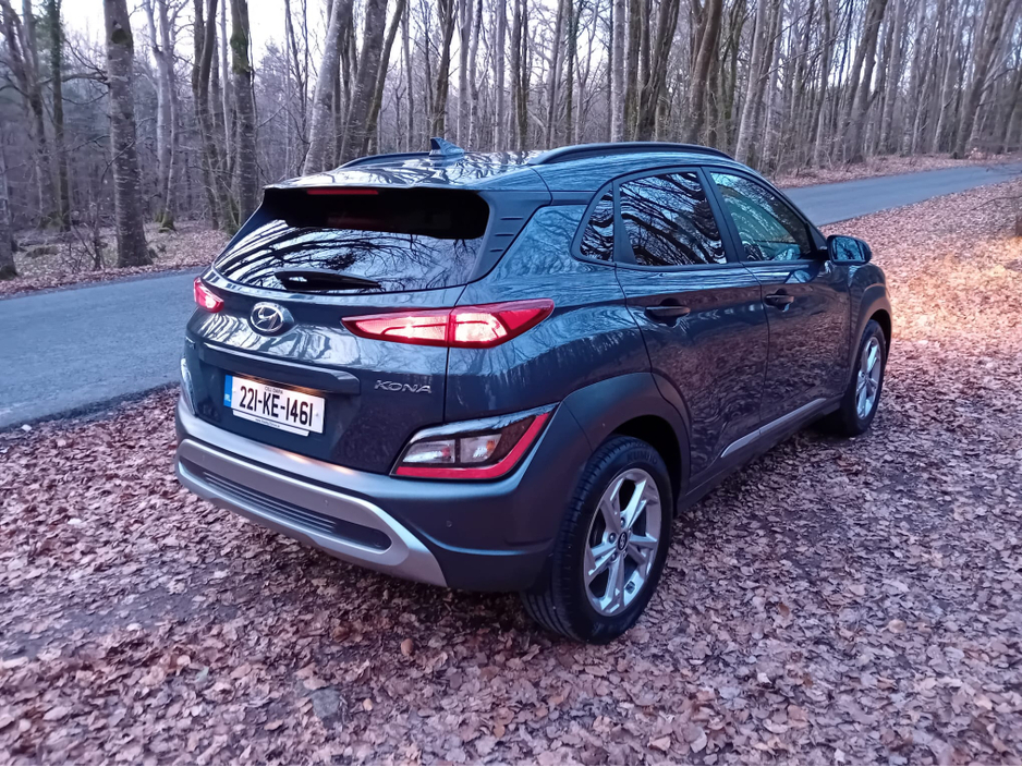 2022 Hyundai Kona - image 8