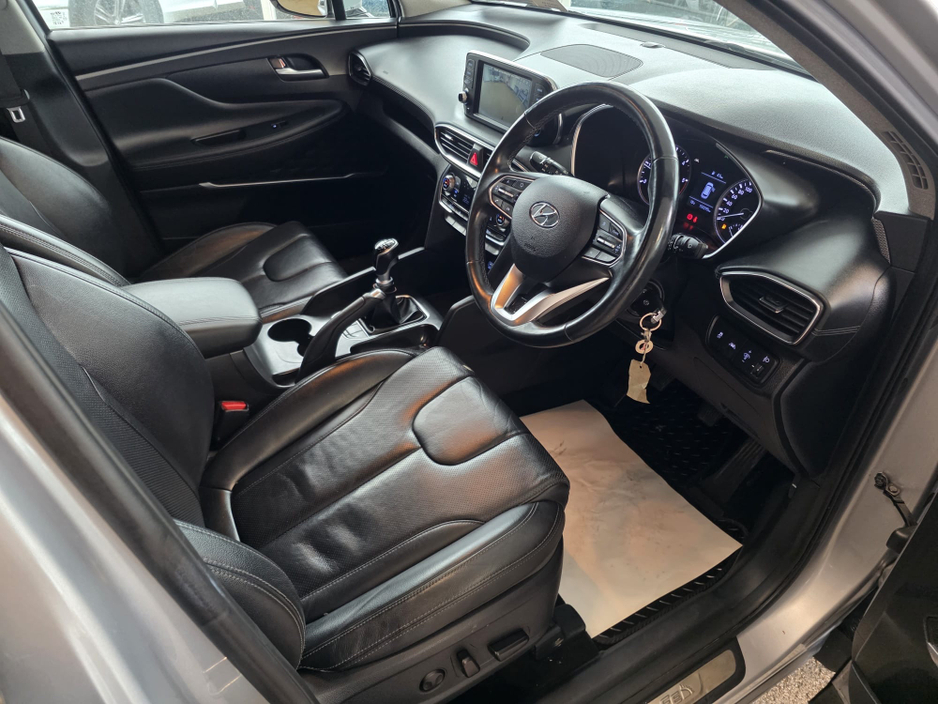 2019 Hyundai Santa Fe - image 13