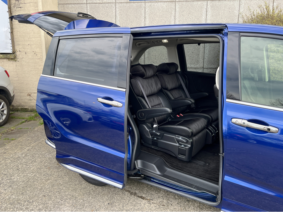 2019 Honda Odyssey - image 3