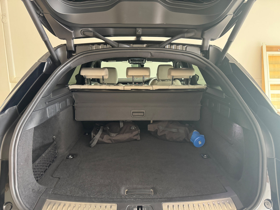 2023 Land Rover Range Rover Velar - image 20