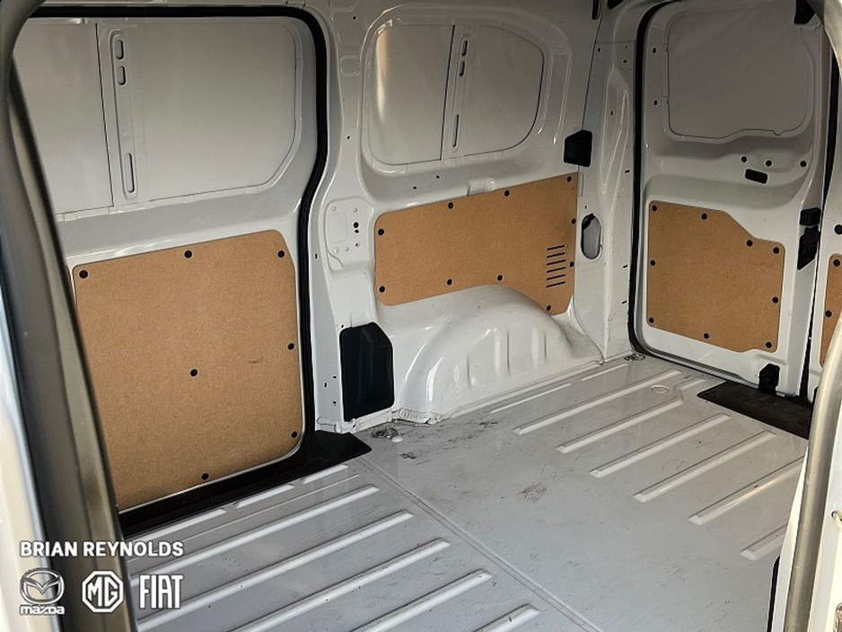 2025 Fiat Scudo - image 8