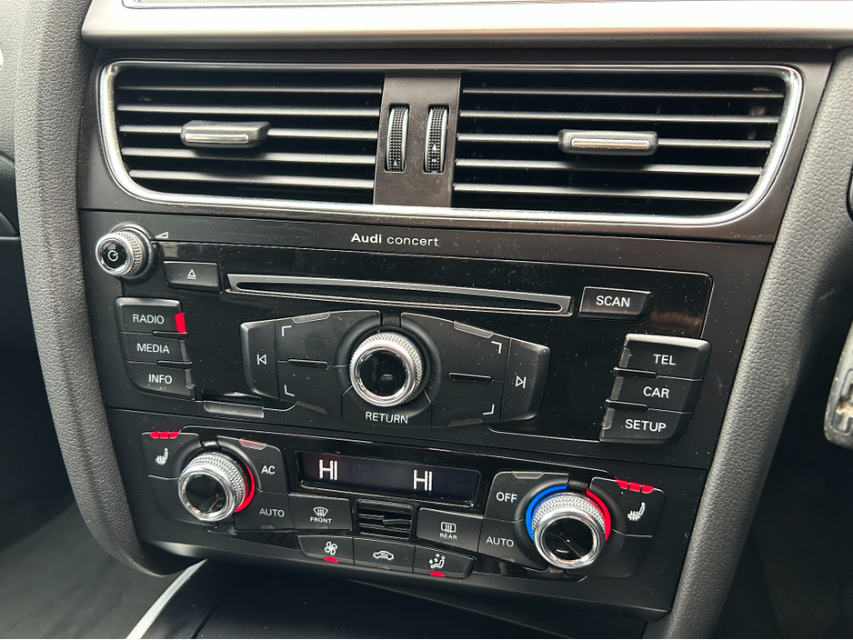 2012 Audi A4 2.0 TDI S-LINE 120BHP 4DR **HEATED SEATS** BLUETOOTH** AIR CON** €9,950