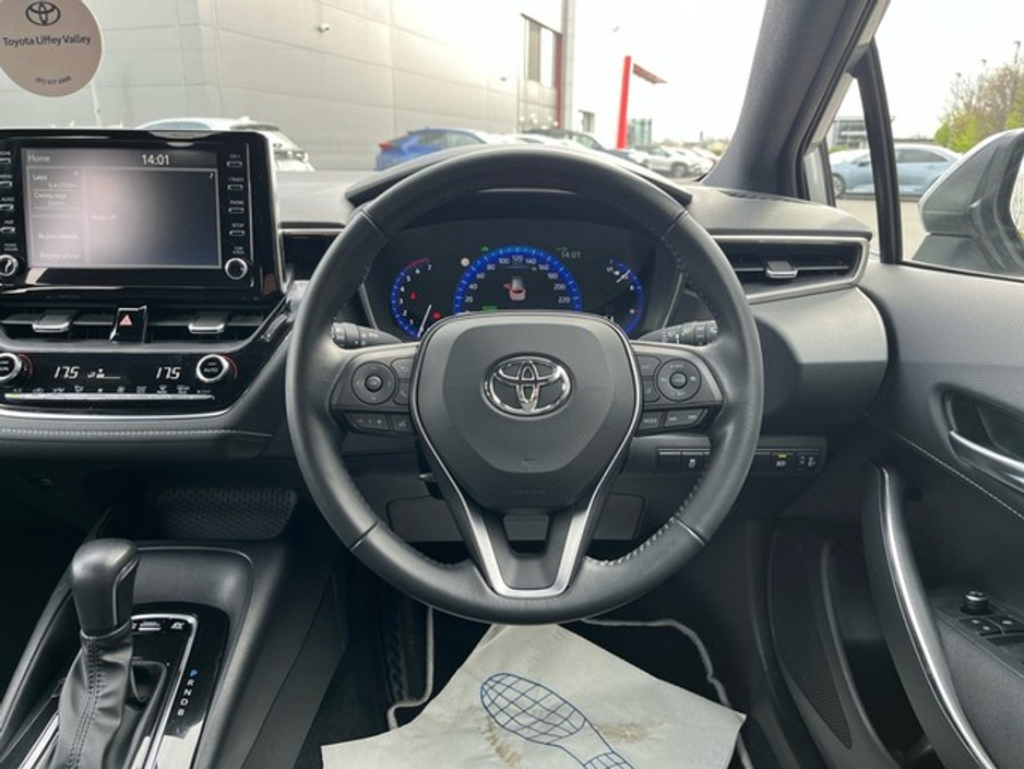 2023 Toyota Corolla - image 9