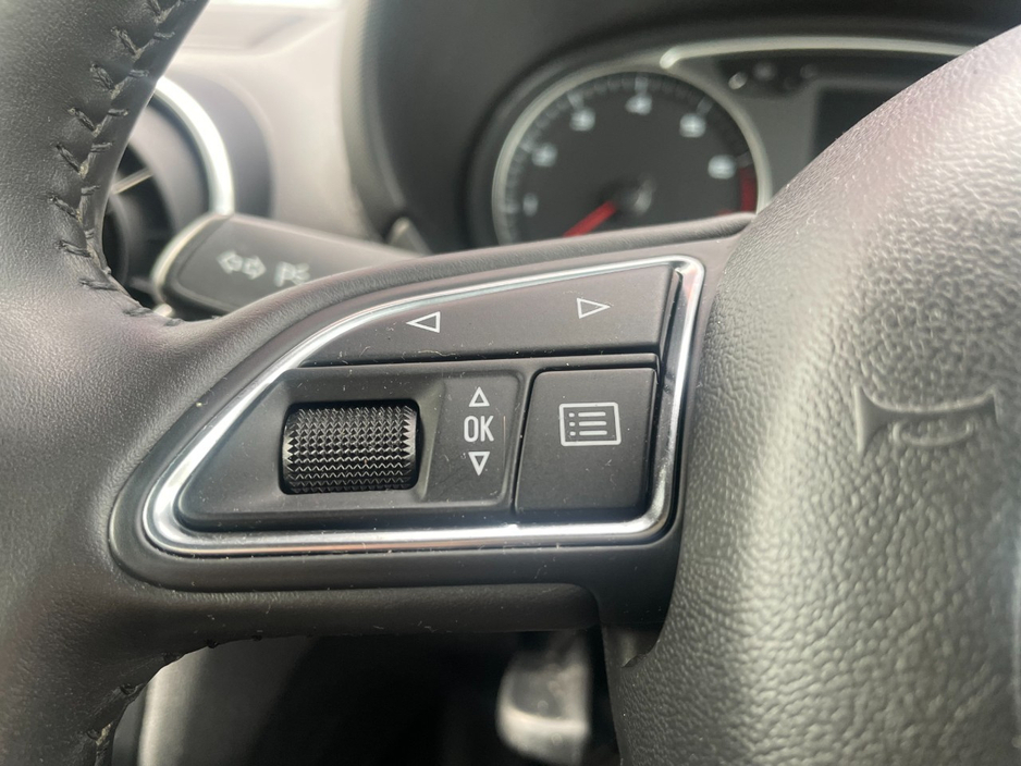 2011 Audi A1 - image 14