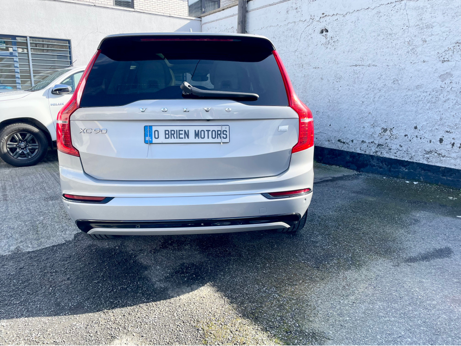 2023 Volvo XC90 - image 21