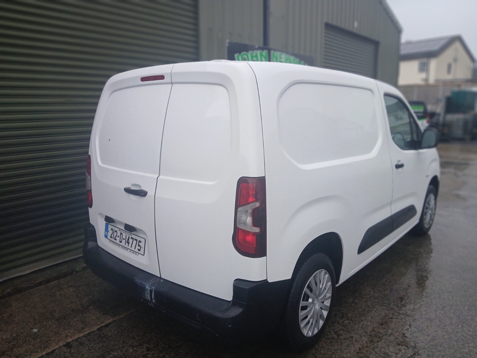 2021 Citroen Berlingo  €11,500