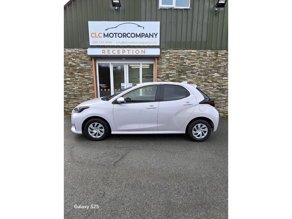 2020 Toyota Yaris  €14,950