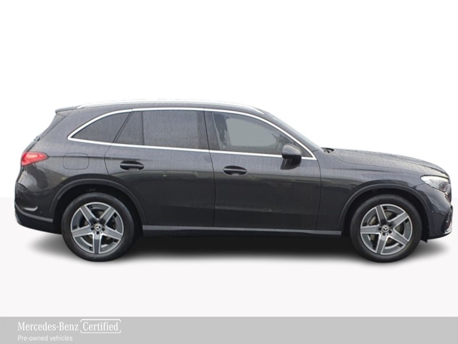 2023 Mercedes-Benz GLC Class - image 8