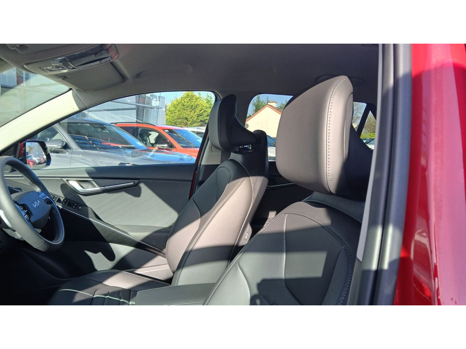 2026 Kia Niro - image 9
