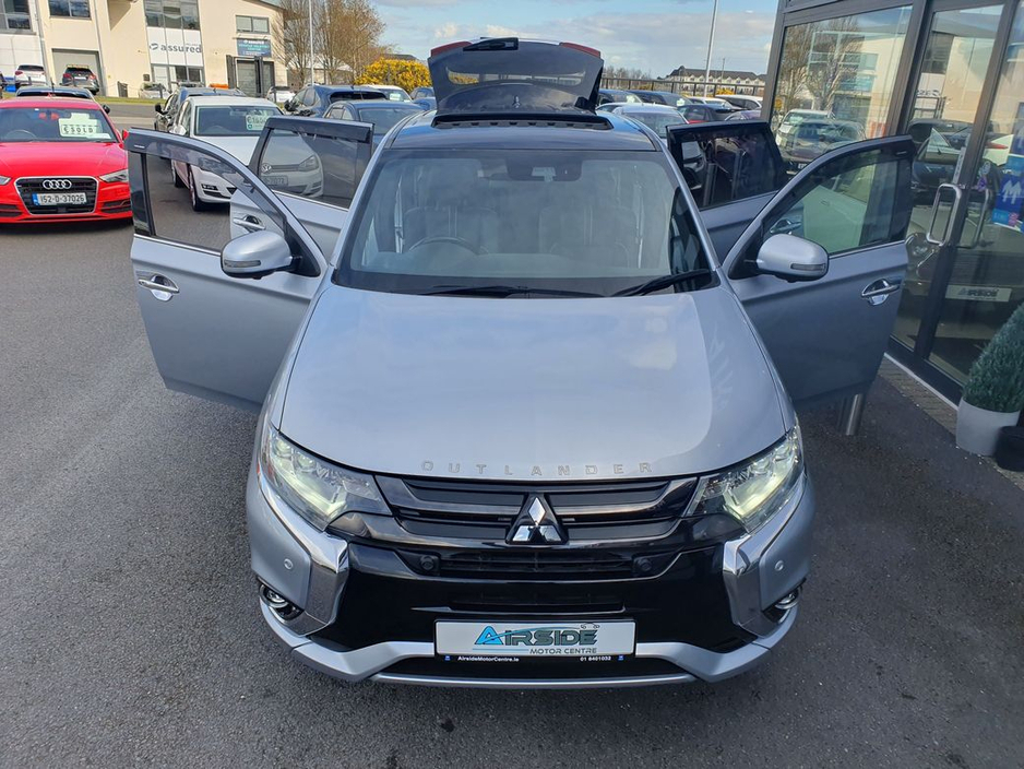 2017 Mitsubishi Outlander - image 18