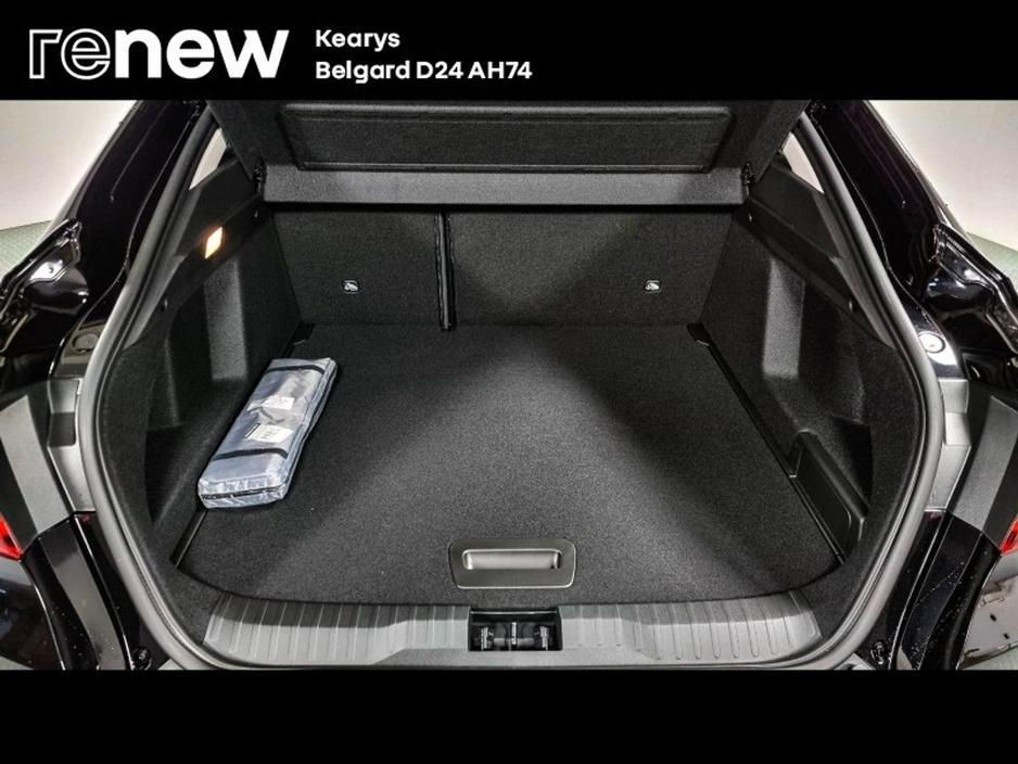 2025 Renault Arkana - image 10