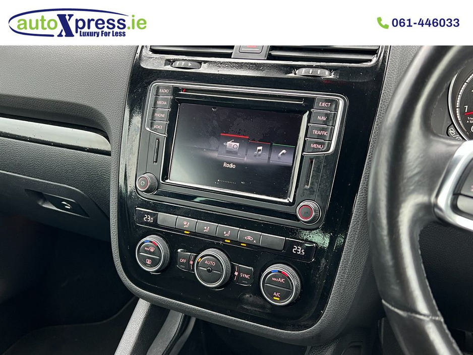 2016 Volkswagen Scirocco - image 12