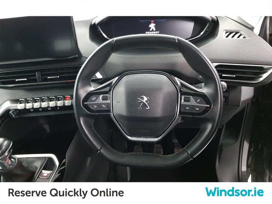 2023 Peugeot 3008 1.2 PureTech 130bhp Allure €31,995