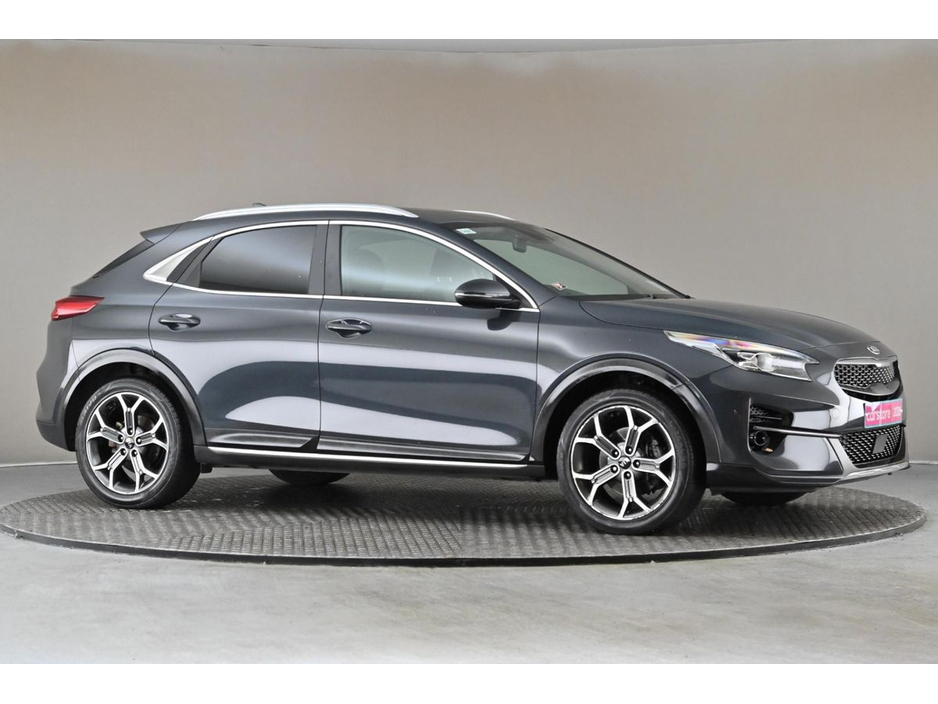 2020 Kia XCeed - image 12