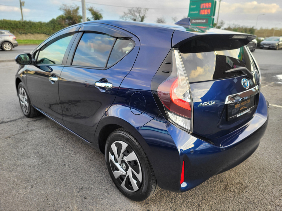 2020 Toyota Aqua - image 5