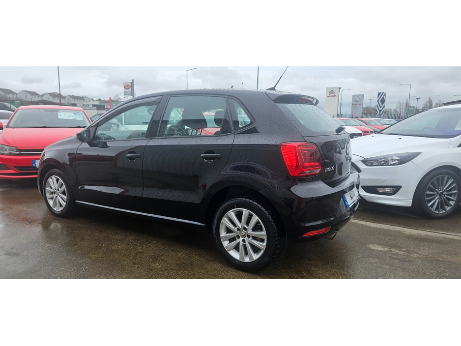 2016 Volkswagen Polo - image 7