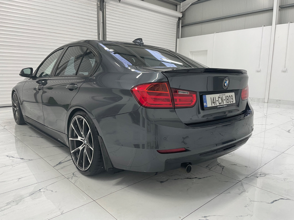 2014 BMW 3 Series 318D SPORT €9,995