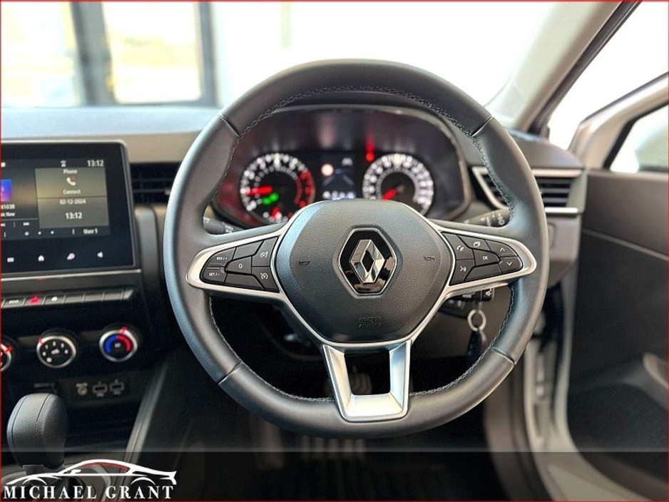 2023 Renault Clio AUTOMATIC 1.0 PETROL TCe90 CVT D Full Equilibre / 1 OWNER / IRISH CAR €19,950