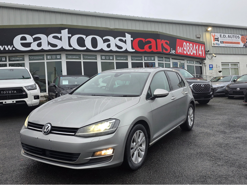 2017 Volkswagen Golf 1.2 TSI CARPLAY - ANDROID AUTO -  LANE ASSIST - PRIVACY GLASS  - REV CAMERA - LOW TAX BAND €15,950