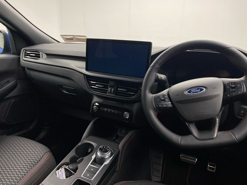 2026 Ford Kuga - image 11