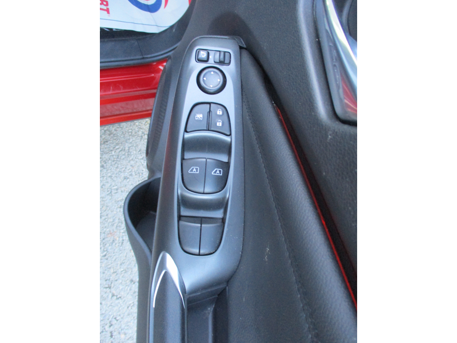 2025 Nissan Juke - image 18