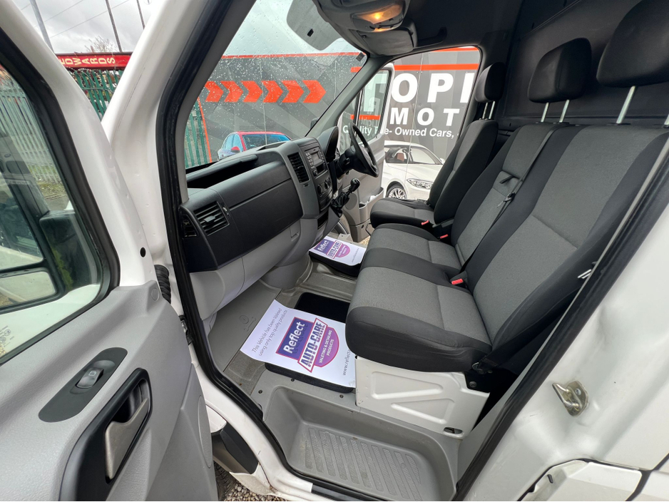 2015 Volkswagen Crafter - image 6