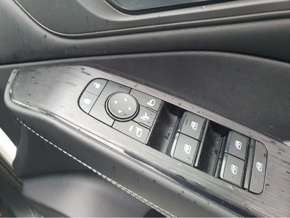 2023 Nissan Qashqai - image 25