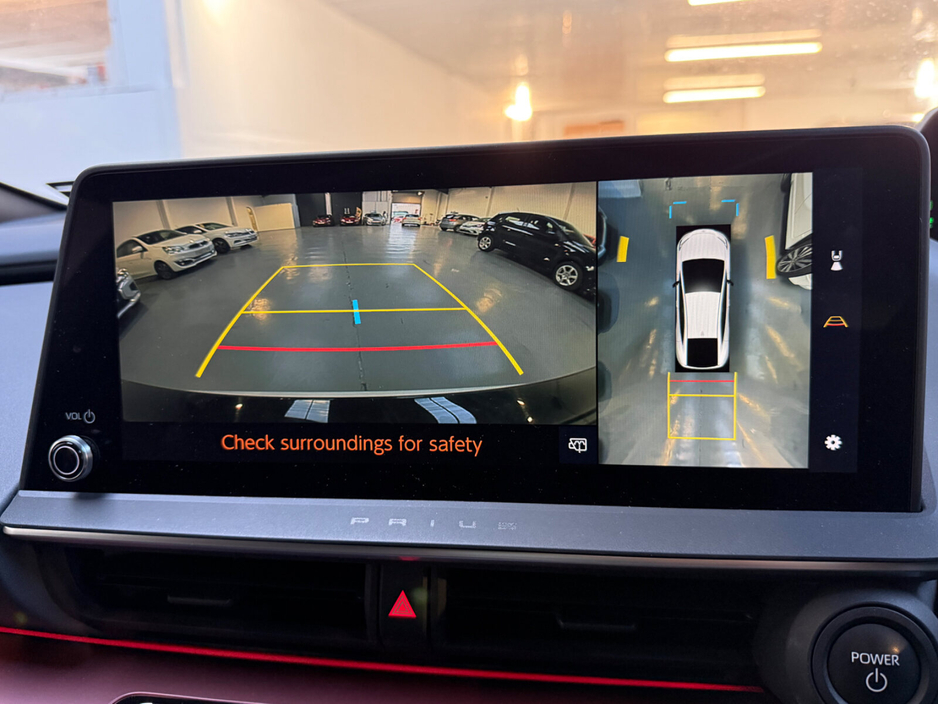 2023 Toyota Prius - image 16