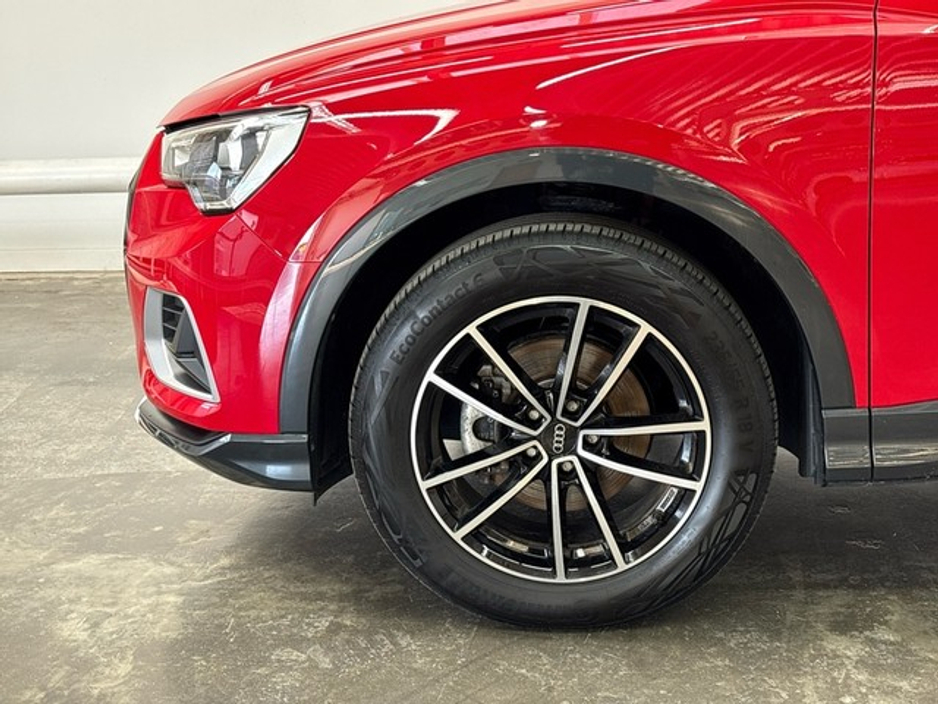 2025 Audi Q3 - image 19