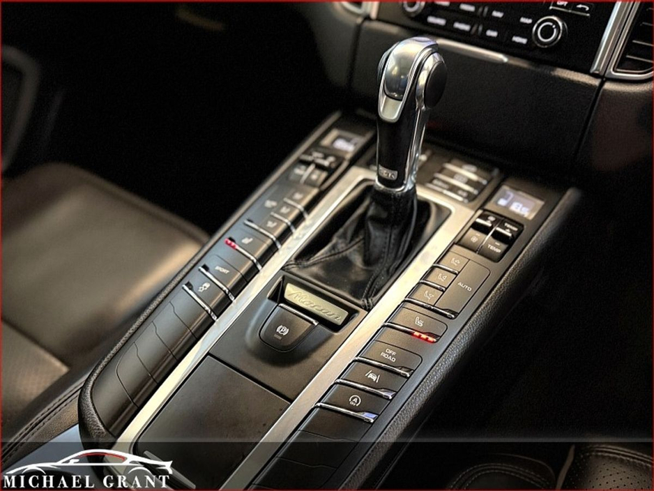 2018 Porsche Macan S PDK 3.0 PETROL ONLY 70KM HUGE SPEC €69,950