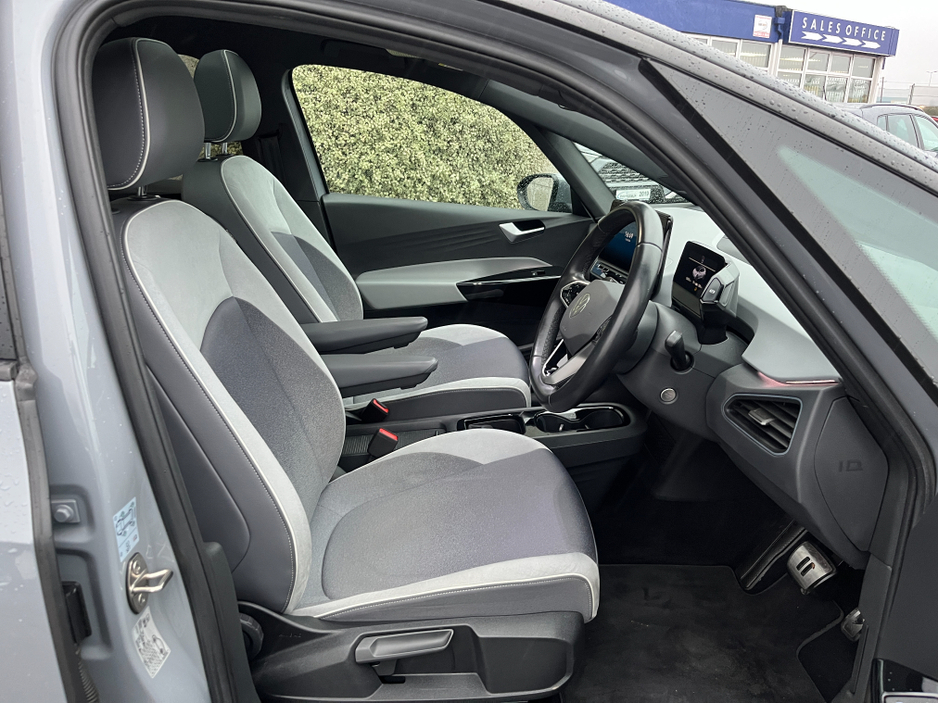 2021 Volkswagen ID.3 - image 9