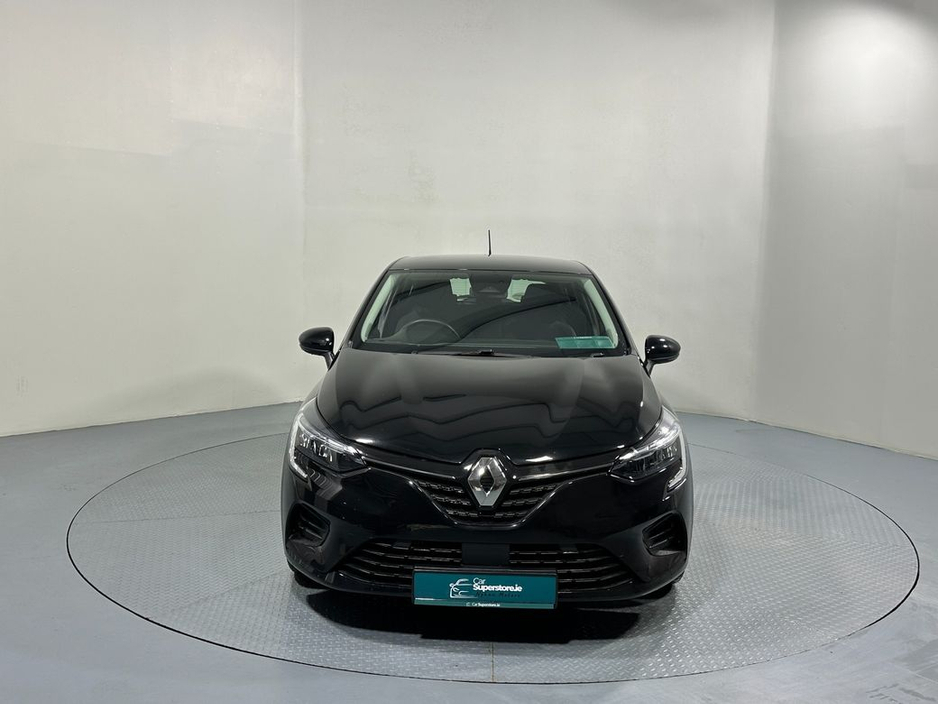 2022 Renault Clio Dynamique 1.0 Petrol 222 €14,400