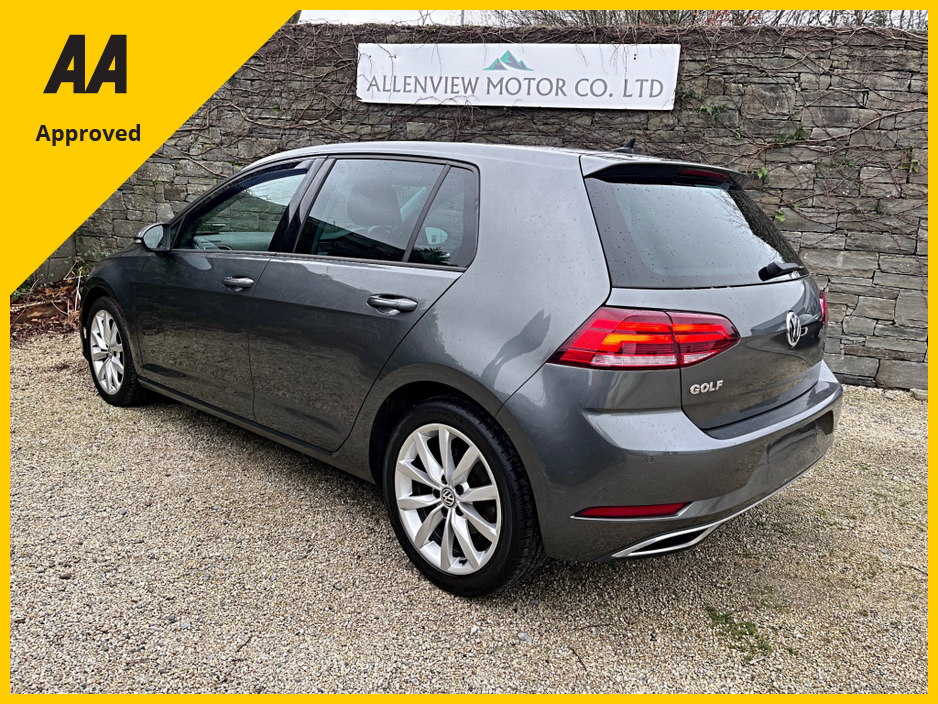 2019 Volkswagen Golf - image 7