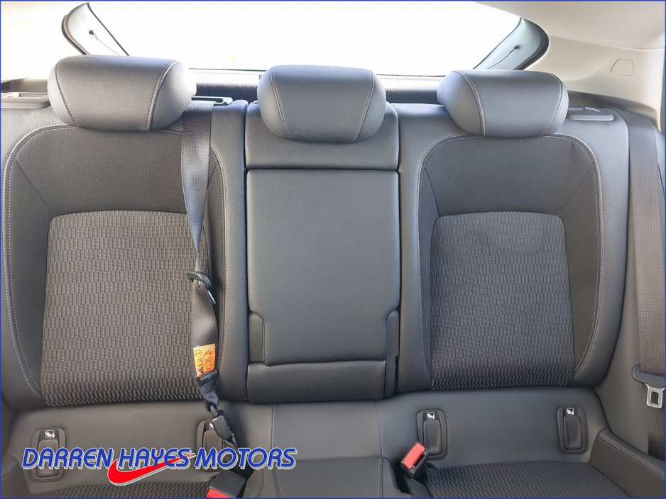 2021 Opel Insignia - image 20