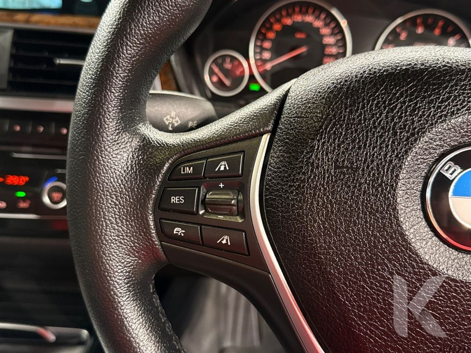 2016 BMW 3 Series 2.0L AUTOMATIC HYBRID - E LUXURY - FULL BLACK LEATHER - FACTORY ALLOYS - REAR CAMERA - HEATED SEATS - MULTI FUNCTION STEERING WHEEL €19,950